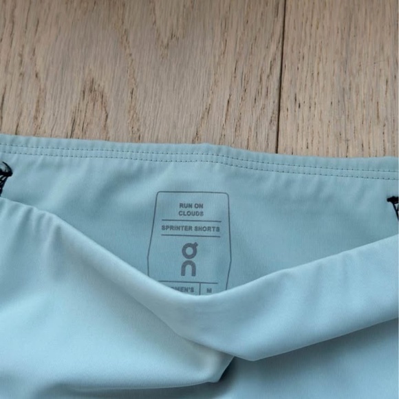 On Running sprinter shorts M TWO PAIRS - Picture 2 of 4